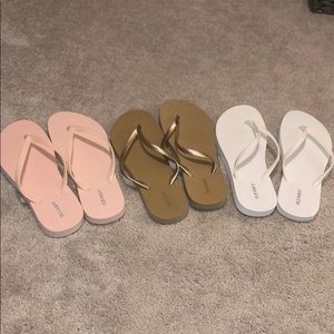 NEVER WORN 3-pair of Old Navy Flips Flops